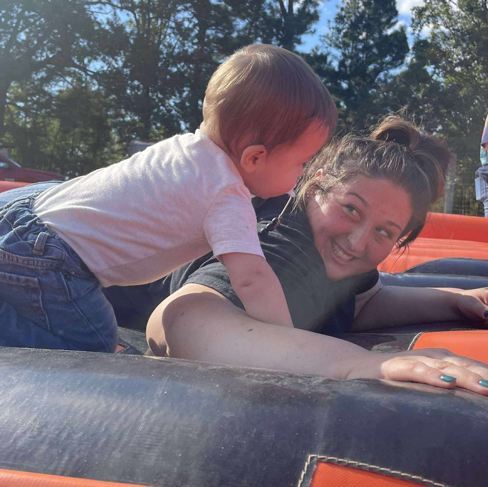 Meet your Posher, Bailey